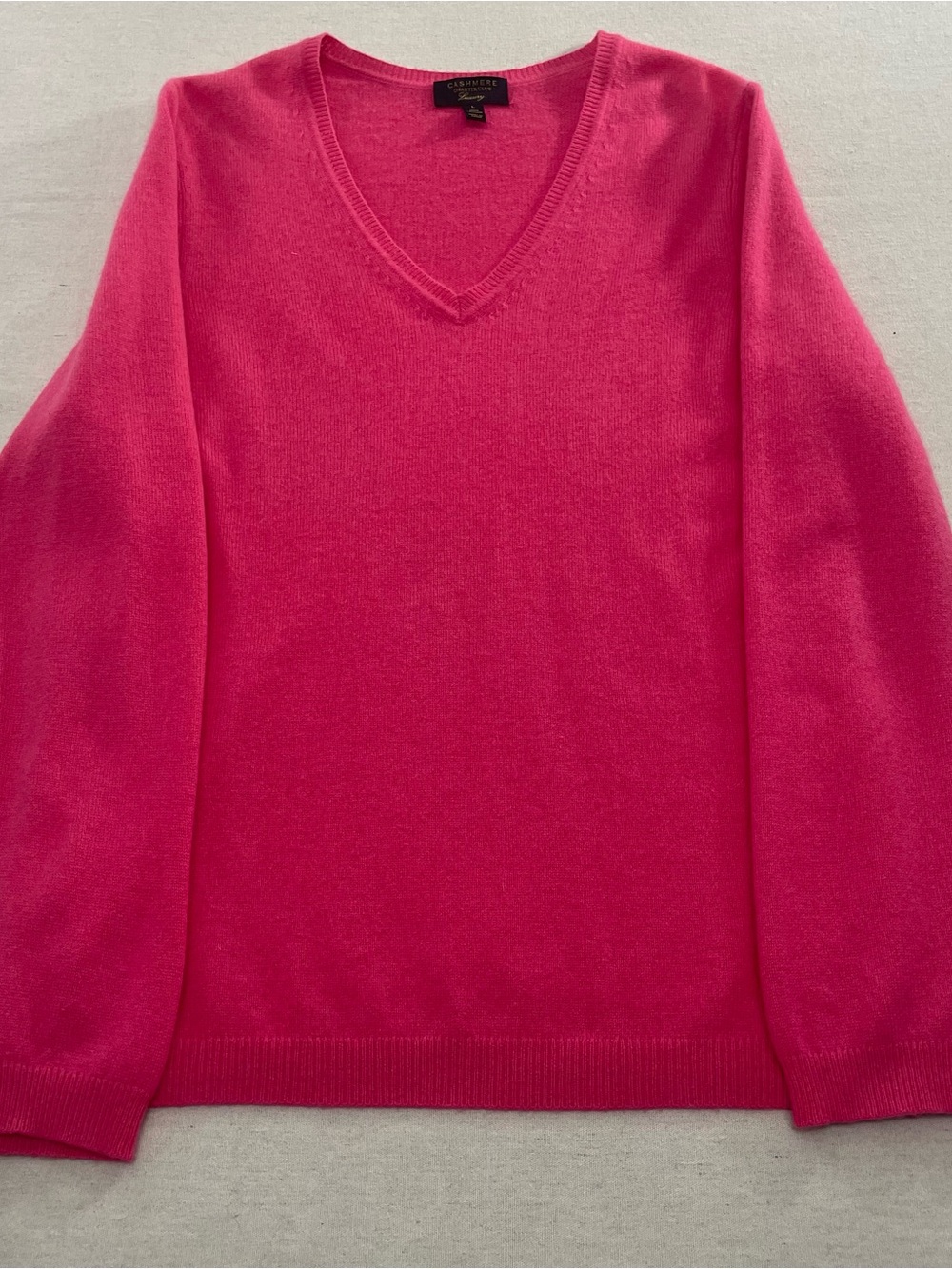 Charter Club Luxury Cashmere Sweater Large Bright Pink Soft V-Neck Pullover